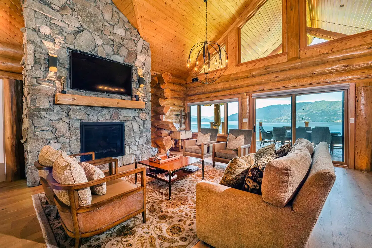 Log Home at O’Rourke Family Estate photo 2
